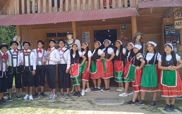 Viajes de promoción escolar a Oxapampa